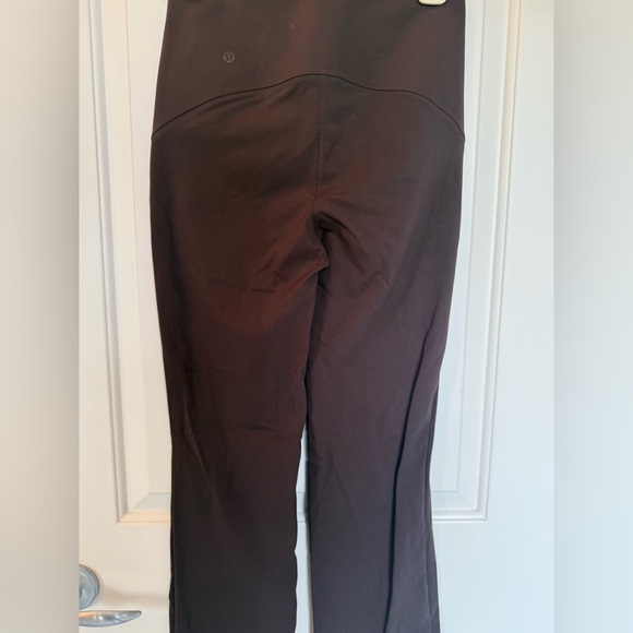 Elegant Brown Women's Pants - Picture 2 of 2